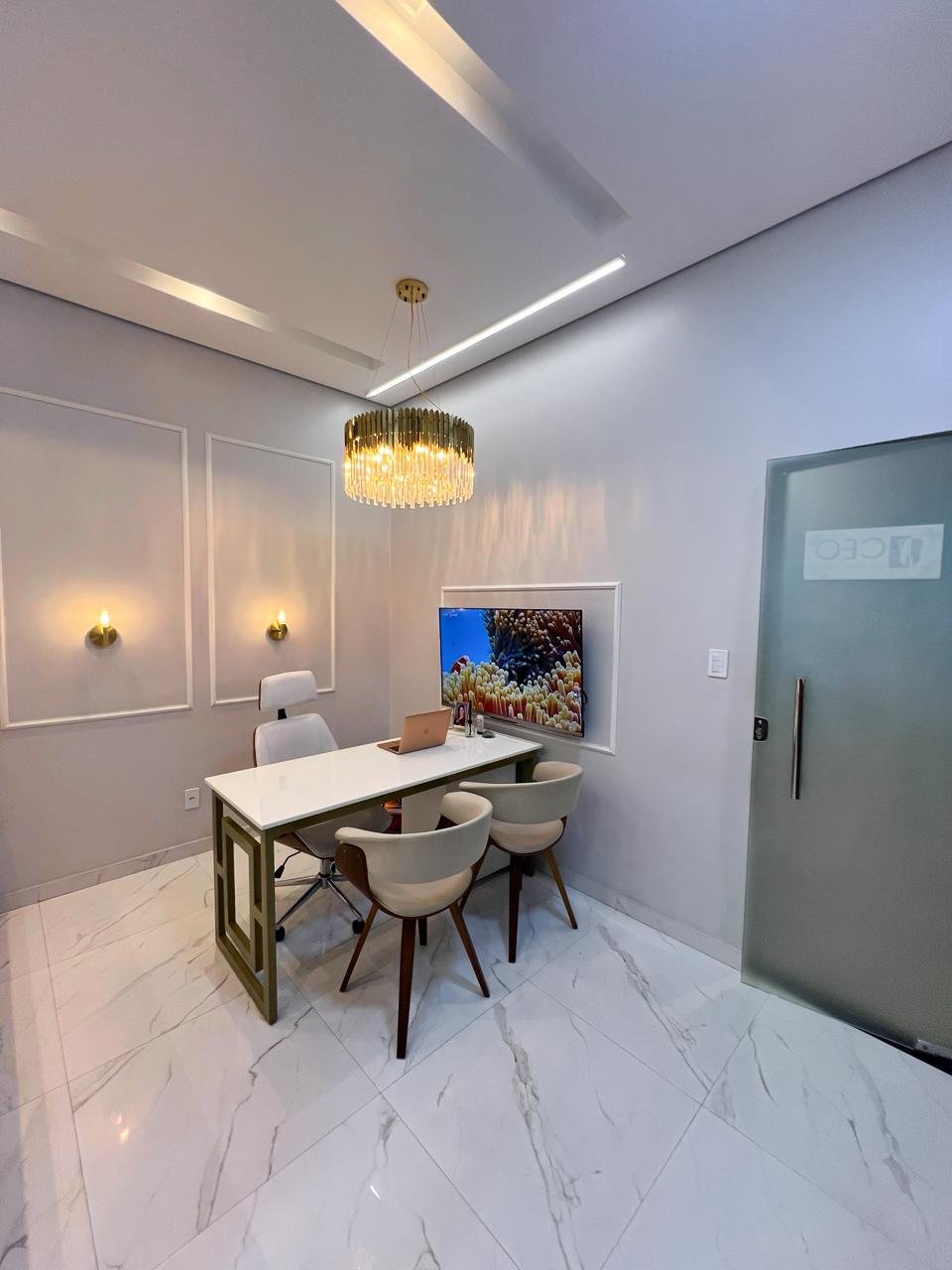 Consultório moderno 3